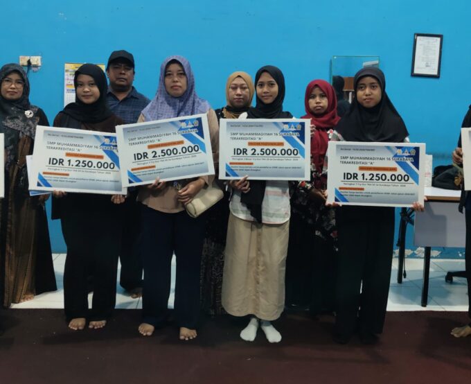 SMP Muhammadiyah 16 Surabaya Bagikan Voucher DPP Total Rp 60.375.000 untuk Peserta Try Out TKA SD/MI